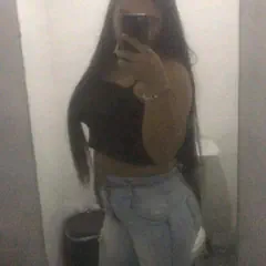 Camila - Foto 462e900c-8d0d-4e98-8a57-8144655e12da