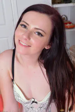 Angelica - Foto 46aeaf28-a03b-4168-b38e-3cb4e322b87b