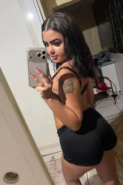 Mia - Foto 46e03222-f9b8-45f6-84c8-a55a5ad32727