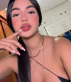 Michelle - Foto 4792b071-0287-4d92-b2e2-f8310f095493