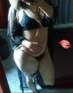 Dayana - Foto 4797a916-97f8-4658-23cf-8ffd2b987b00