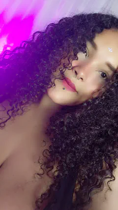 Michelh - Foto 487cd10c-9479-4115-80cc-2d6f42ad916c