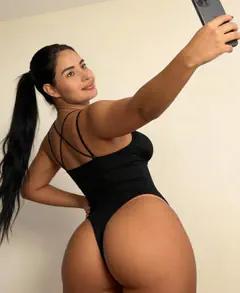 Lady - Foto 4970d705-dca9-4c71-a31e-6e9e3aed6b4d