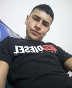 Steven Lara  - Foto 4a6a9342-c541-4479-e9e8-35bd1eb4f400