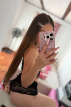 Yulieth A - Foto 4a82d787-fb56-48a5-84af-136dfc8b8c81