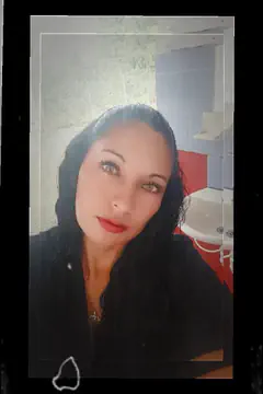 Angela - Foto 4aed7224-76a1-431b-b4e1-ed4b1db6de0f