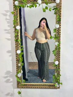Melany - Foto 4b2a1976-7ab5-4c47-bb1a-5a0a48af51de
