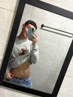 Ian - Foto 4c2da2f5-d8e0-4b9f-a278-592e47f5511d