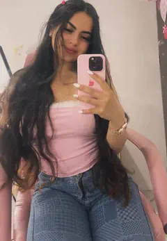 Vanessa - Foto 4c48f357-926a-473b-a9fb-7a23170f4d37