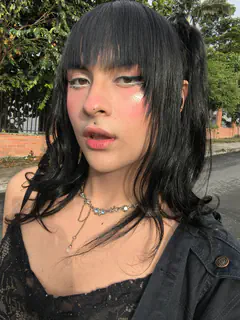 Alison - Foto 4e60e565-5223-4f97-88fc-2b2681e97772