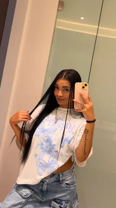 Emily - Foto 520f14a5-61cf-477f-9ff4-589f7f9f2481