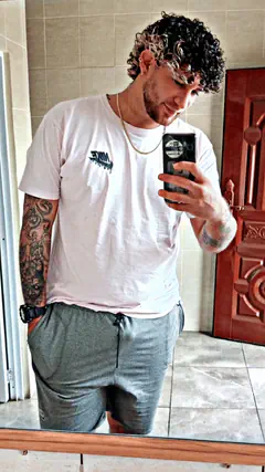 Russo - Foto 55f93afc-0521-4008-3c52-d074b7fd2a00