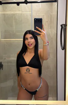 Yina - Foto 57895935-ebb8-487c-9319-bd50aac892fd