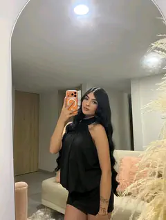 Sara - Foto 57b4b757-41e9-4d37-adf7-1cc411e8d61a