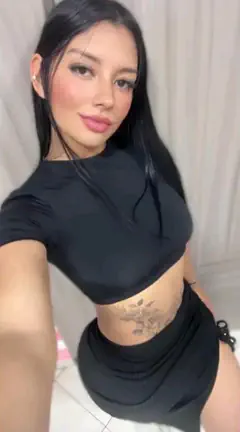 Lina - Foto 5804e209-6657-4413-abcc-9d7f0ba45312