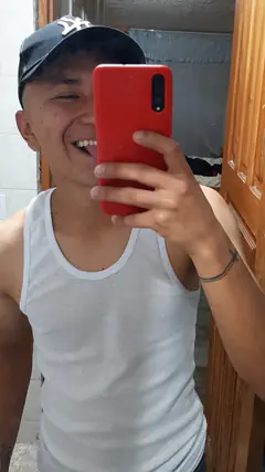 Kevin - Foto 59cede81-2169-42be-7ca5-2dc363b88e00