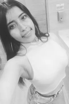 Liliana Ruiz - Foto 5a1122b9-e403-4978-a504-055afd2ca74f