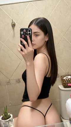 Samantha - Foto 5a3bb52f-33dc-450f-b61b-51ed5bdcabb1
