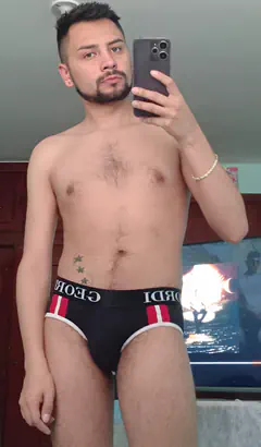 Andrés Felipe  - Foto 5a826f9b-8a5c-49e2-7017-bd6019e92e00