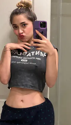 Nathalia - Foto 5afe550e-95e1-4d84-a196-af837e5835db