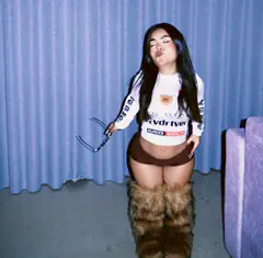 Camila - Foto 5c0d52e0-c72c-47c0-8ff3-b7387d31eb4f