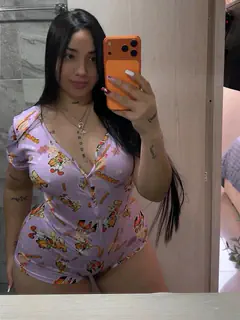 Jennyfer - Foto 5d37e82e-e61c-47e6-86da-ebe22925642c