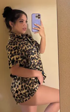 Sharon Briggith - Foto 5d9923b2-a9b7-47ca-8358-5c6db7862b66