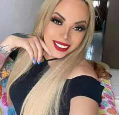 Danna - Foto 5e4eb784-d0ad-427b-904c-5b63a38791e9