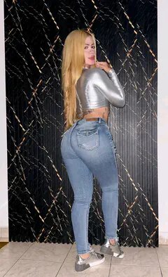 Valentina - Foto 60160c42-f817-43d2-a545-1cfd7c419140