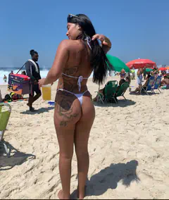 Heidy - Foto 604e360c-649b-44cb-8d91-7a26ae7f569c