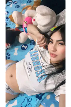 Mariana - Foto 61570dfa-d826-4eca-9711-663477eb33ff