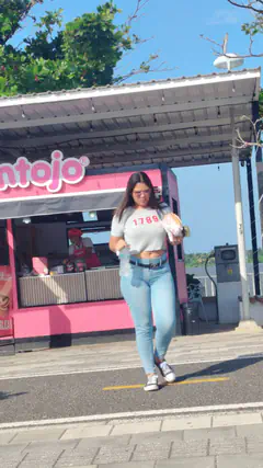 Maria - Foto 6196c2e8-6302-410e-8282-bb16b7af559c