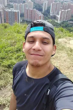 Sergio - Foto 637496a3-412d-40c6-b076-c9fc85707685