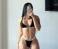 Nikolle P - Foto 63ffa72a-e9d5-4758-9eaa-3c1c640ed8bb