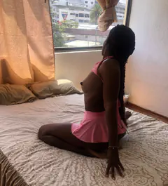 Katrina - Foto 6410aaf8-365a-463b-9074-6b06c3dec5b0