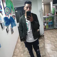 milton  - Foto 6416e223-e3f0-4454-31d7-87d1021fe200