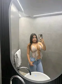 Gabriela - Foto 652b9aa8-40ca-41e5-b6c8-c7ba6b5e789a