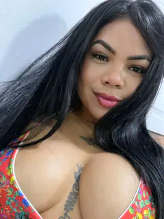 Paola - Foto 65392280-723c-4be5-b387-e15b21e02d79