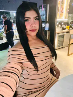 Valeria Pertuz - Foto 65711357-3133-4b94-a575-718137b3436b