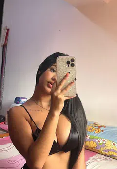 Michelle - Foto 65f00145-906c-4a08-a8c5-2154c1478e1a