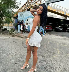 Laura Carvajal - Foto 66d6530e-26e3-46ae-8e9c-5223e803913f