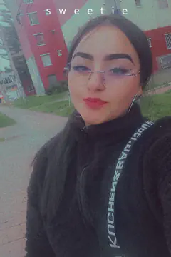 Karolina L - Foto 670bc77d-e193-449c-ac70-009365148081