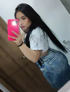 Luisa C - Foto 68bc9edc-1f9f-42dd-96b3-0781d8493f00