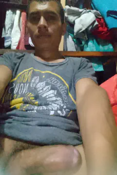 Alexander - Foto 6918caeb-920b-41b2-a9c4-dc0ce73e25af