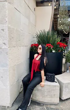 Fina MedellíN - Foto 6c427a26-74ba-4009-aed9-addccf85fc40