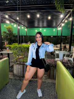 Yeini - Foto 6da1df28-807e-46d9-b013-28cce686514f