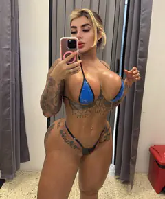 Lina - Foto 6de7c076-38cd-45b0-85ba-7b78a36fd9b1