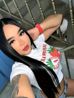 Valentina - Foto 6f8c341d-f547-4dd7-a99c-a17ddbbd298a