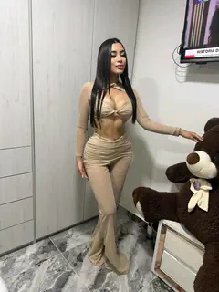 Juliana - Foto 710c2069-e279-4dbd-99ec-98a1dda7a43b