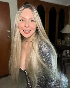 Vanessa - Foto 714c6f3f-e965-453d-bee3-e4a675ce274e